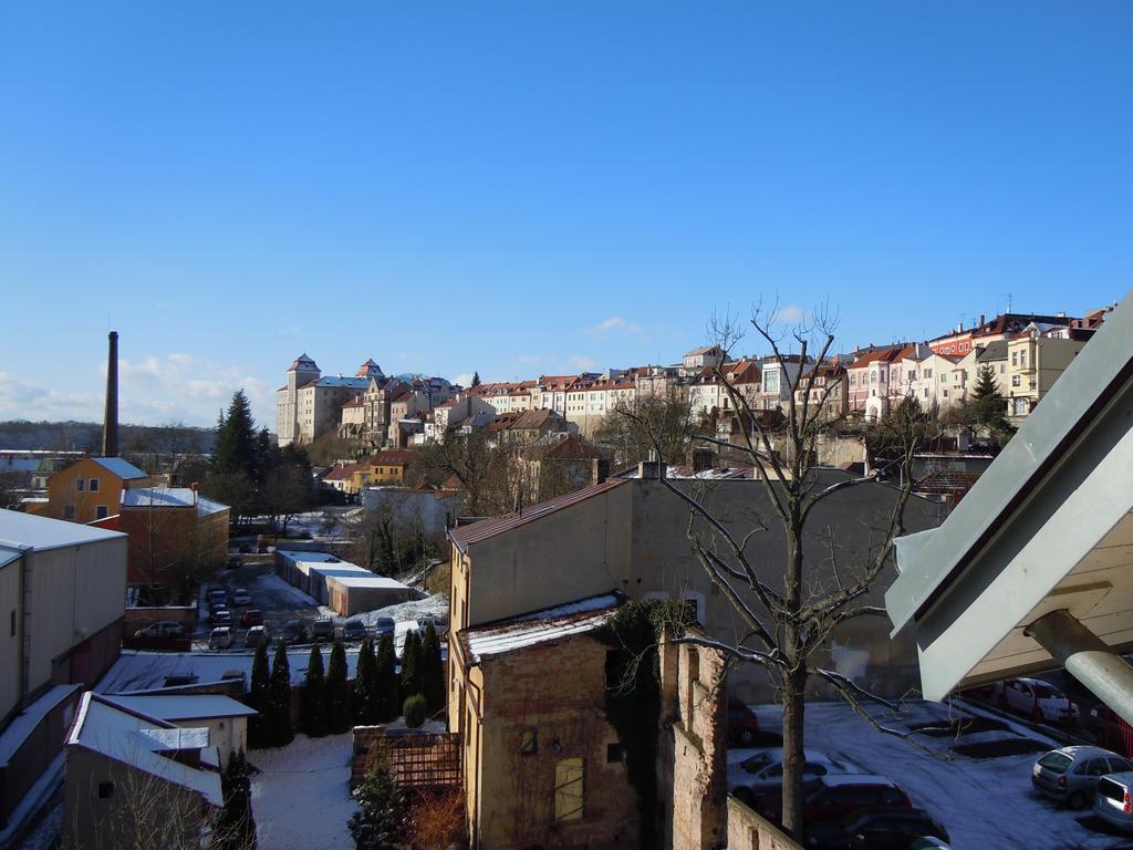 Hotel Zimni Stadion Mladá Boleslav Kültér fotó